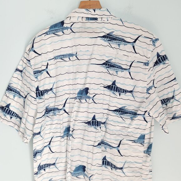 Clearwater Outfitters Shirt Fish Print Swordfish Sailfish Baja Button Up XL EUC - Picture 5 of 12